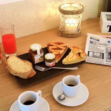 ファームステイ Agriturismo Valle Dei Margi